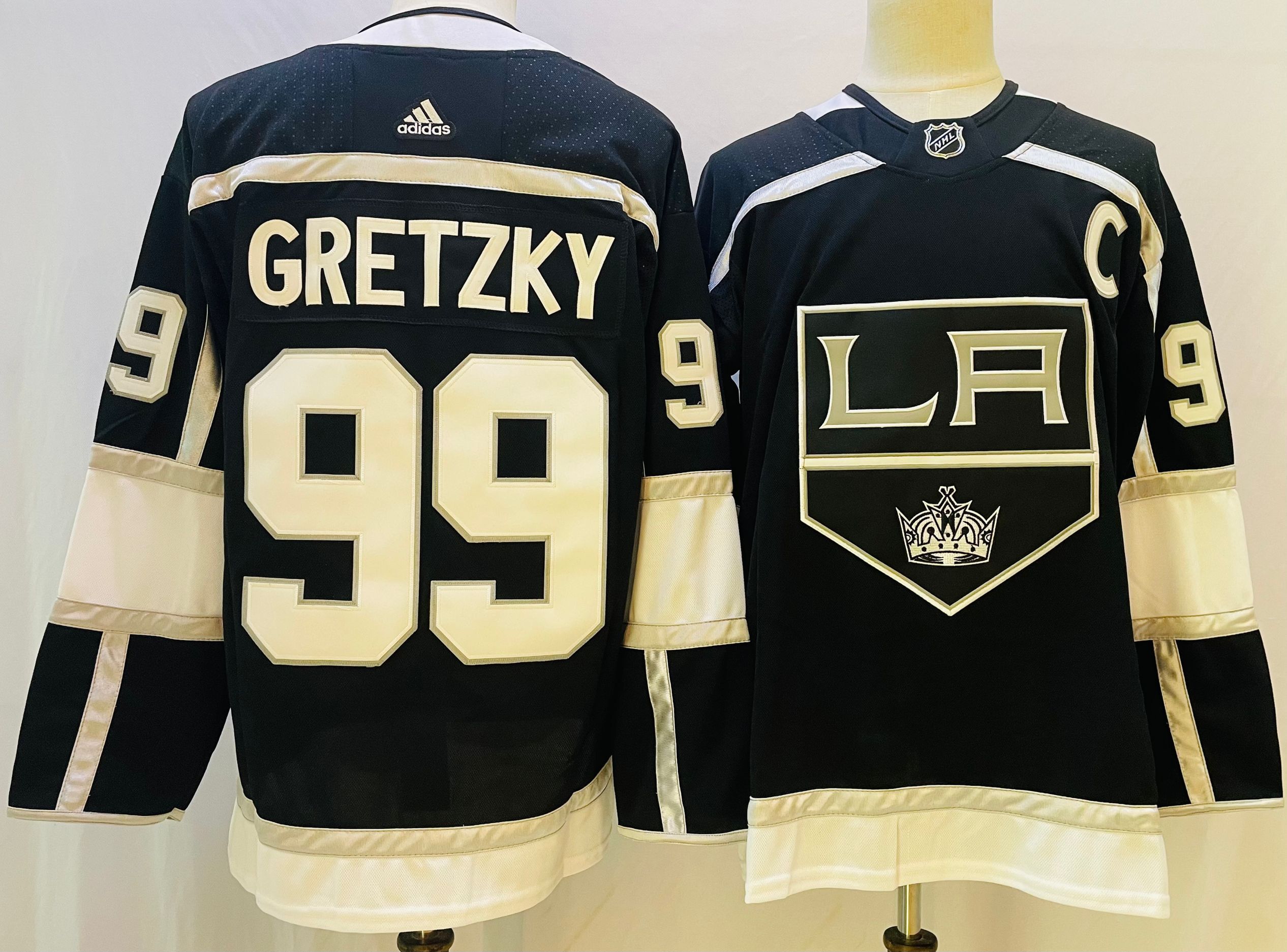 Men Los Angeles Kings #99 Gretzky Black Throwback 2022 Adidas NHL Jersey